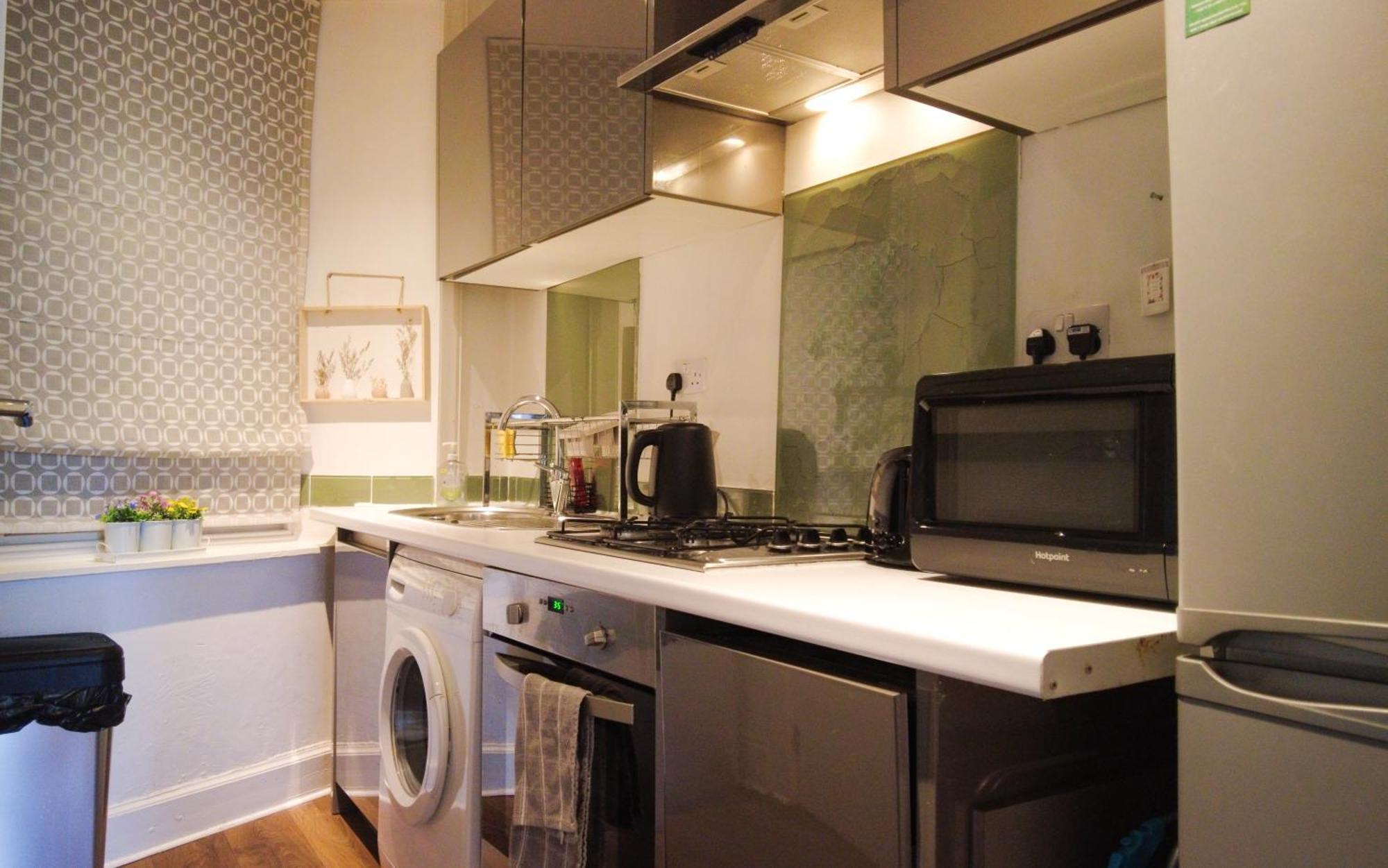 1 Bedrooms Flat In Central Edinburgh Haymarket, Heart Of Edinburgh Flat Sleeps 4 , Exterior photo